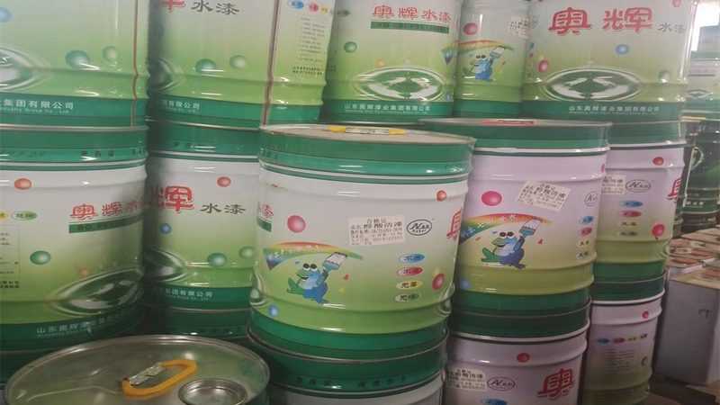 外墙漆耐用性揭秘：如何挑选性价比高的品牌**