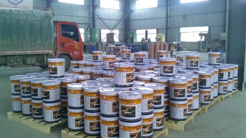 内墙漆包工包料，每平米材料占比如何计算？**